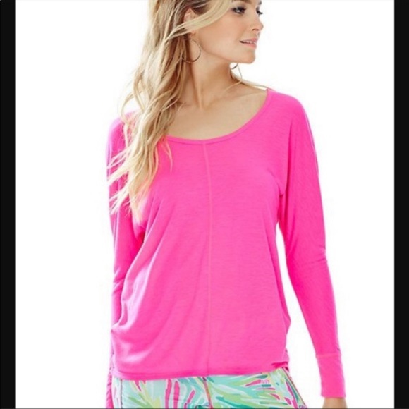 Lilly Pulitzer Tops - Lilly Pulitzer Luxletic Hot Pi k Long Sleeve Top